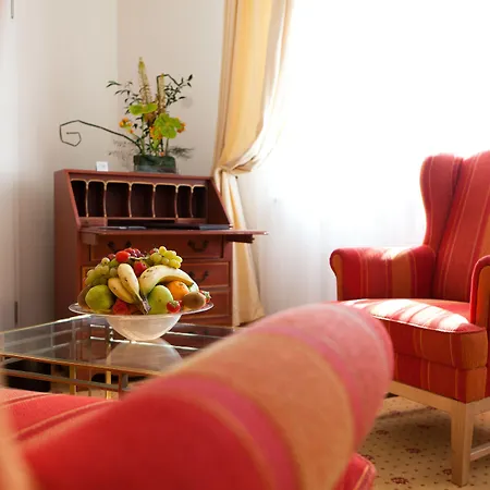 Hotel Holsteiner Hof-3